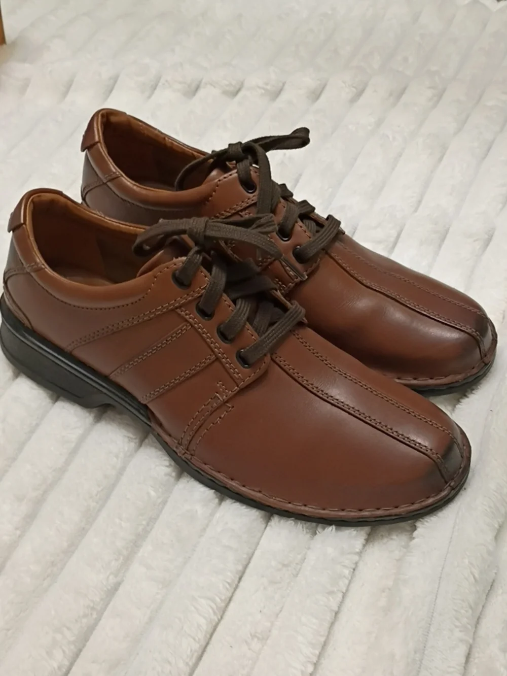 Clarks Toureg Vibe Mens Brown Leather Flat Lace Up Dress Shoes 9.5W